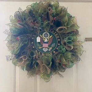 United States Army wreath
